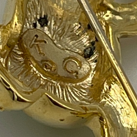 Vintage KC Brooch Gold Tone Frog Green Faux Cat Eye Jelly Belly Green Rhinestone - Picture 5 of 8